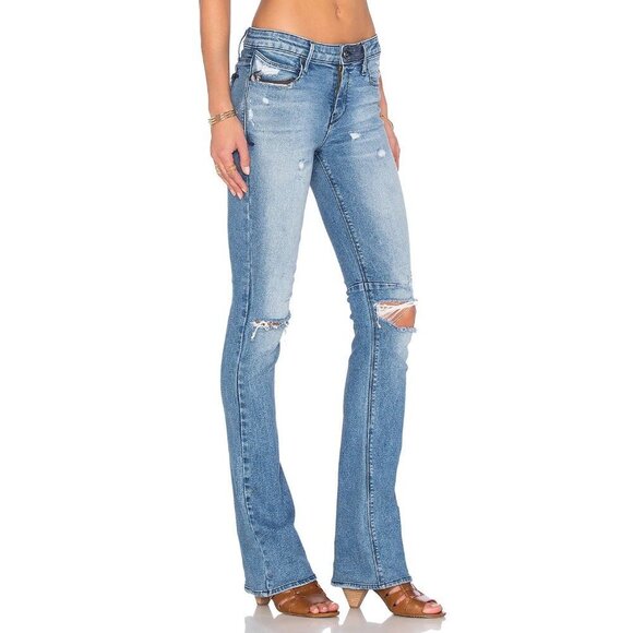NWT RtA med. wash mid rise distressed flare jeans - Picture 7 of 15